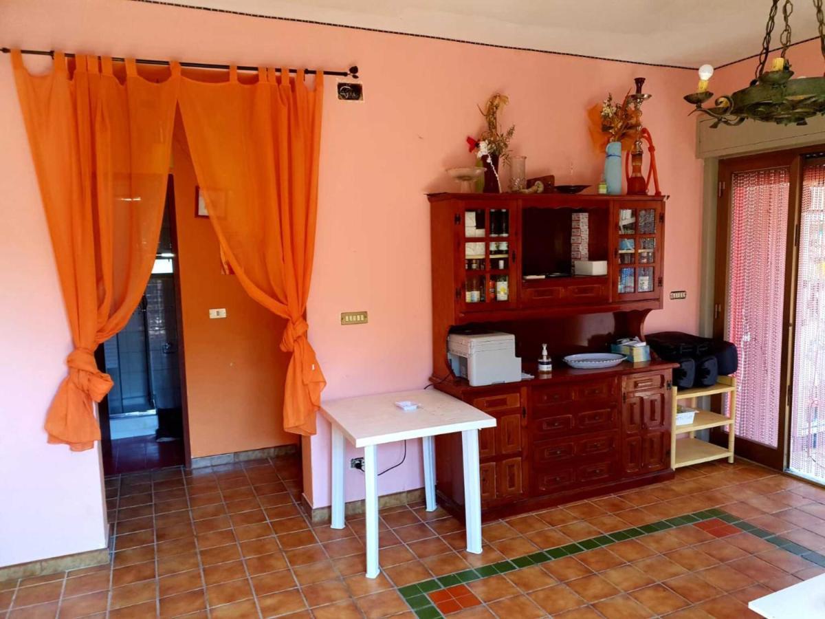 Villa Parco Morello Piano Terra Villarosa Esterno foto